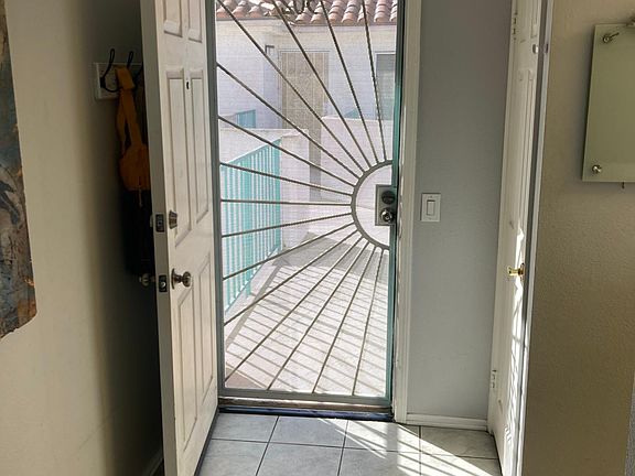 2nd image of 1335 Newport Ave APT 302