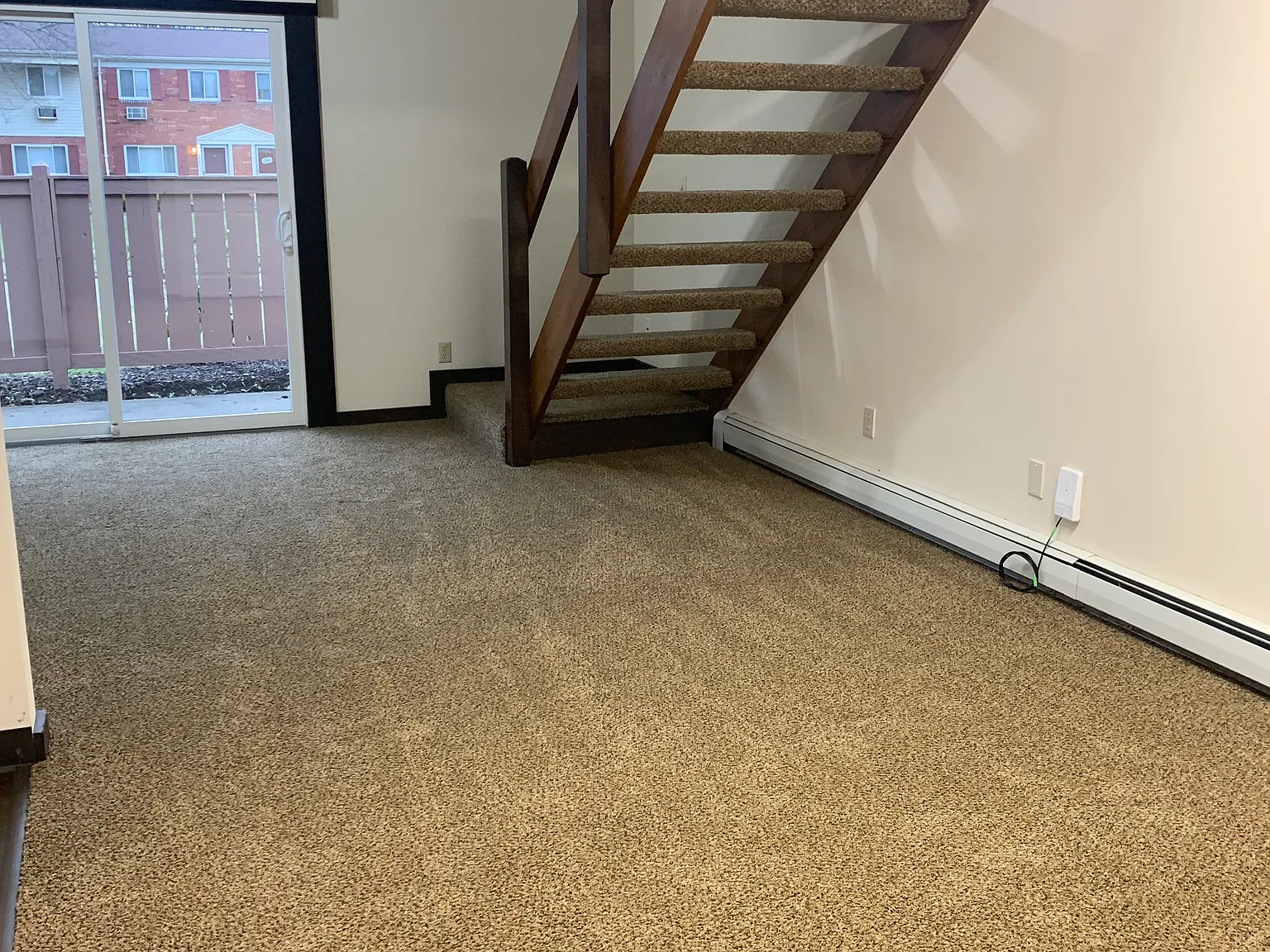 1 bed, 1.5 bath, $900 — Photo 1