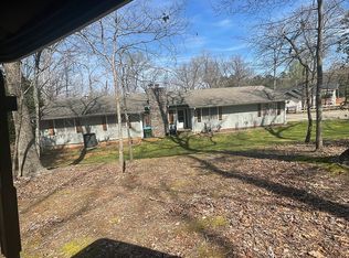 575 Cedar Ridge Rd, Hartwell, GA 30643