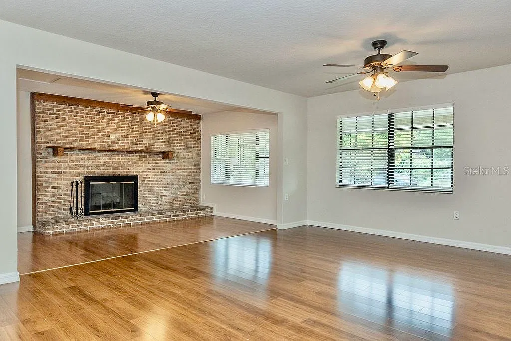 3 bed, 1540 sqft, $1,900 — Photo 1
