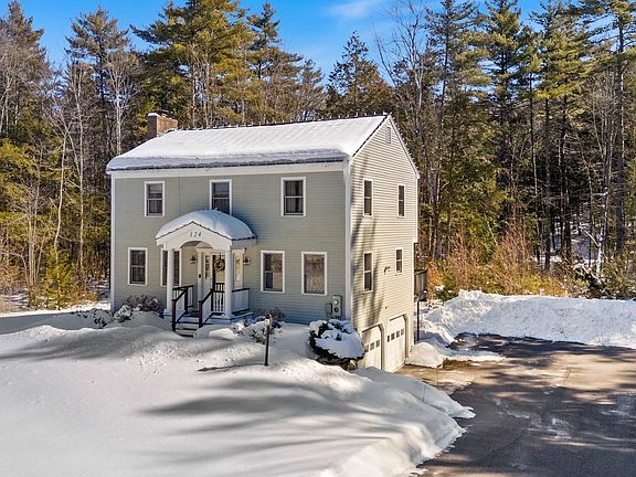 2nd image of 124 Abbot Hill Road