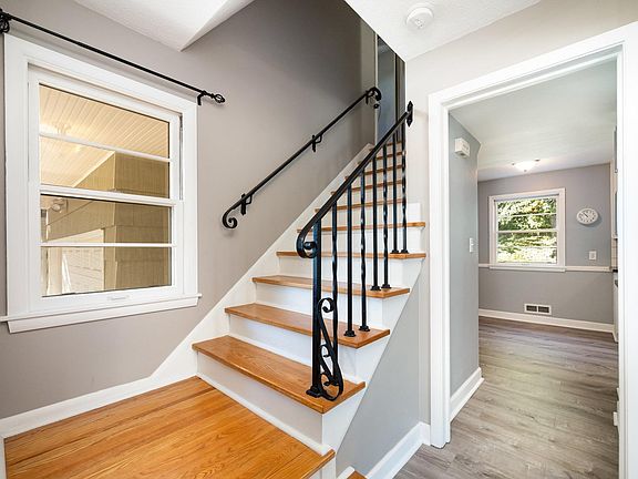 4th image of 5720 Xerxes Ave S