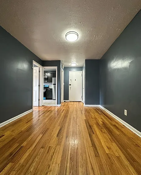 128 E7th St #309 — Photo 2