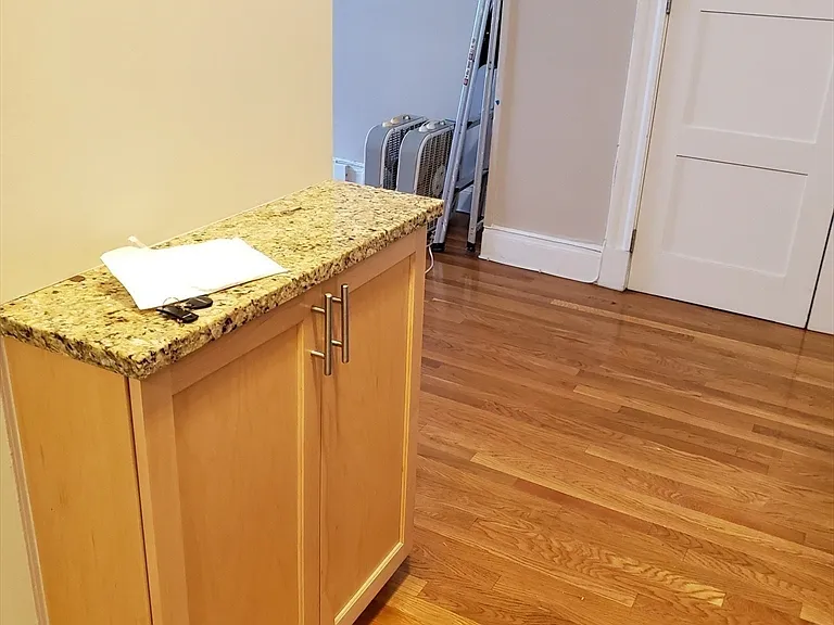 21 Beacon St #6C — Photo 10