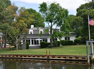 517 Susan Constant Dr, Virginia Beach, VA 23451