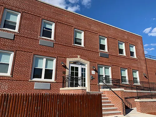 139 Windsor Rd #2C Photo 1