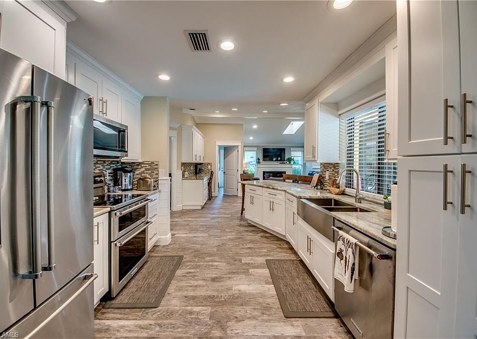 1st image of 7467 Dana Lin Cir