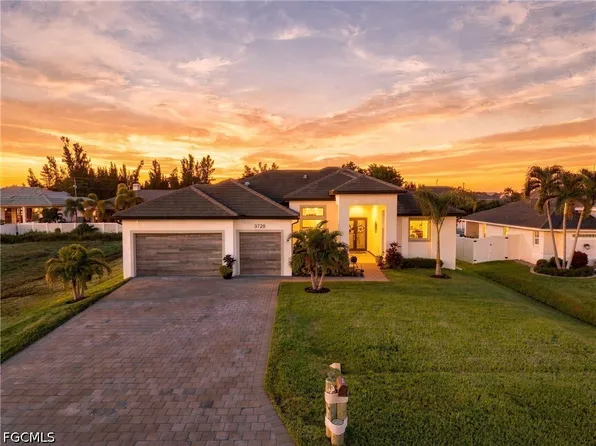 3729 SW 3rd Ter, Cape Coral, FL 33991