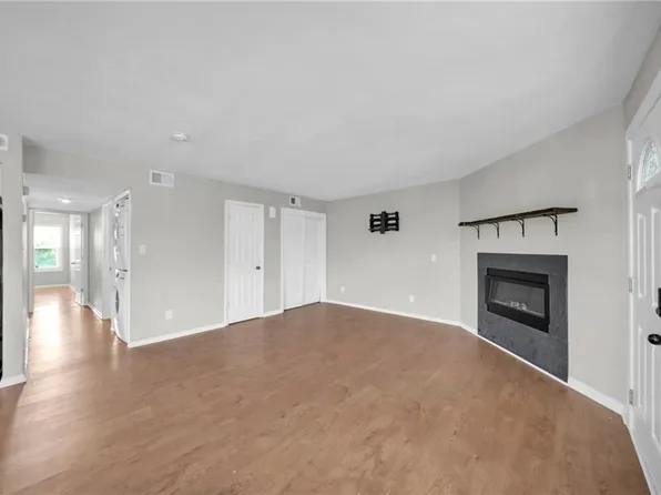 1326 W Ocean View Ave APT A, Norfolk, VA 23503