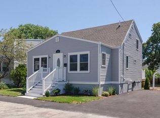 14 F St, Hull, MA 02045