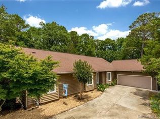 5108 Summer Gate Dr, Charlotte, NC 28226