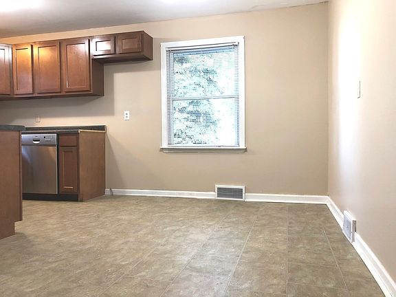 5th image of LOT 25 N La Salle Ave