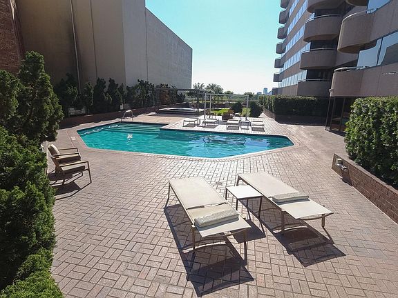 2nd image of 5000 Montrose Blvd Unit 11B