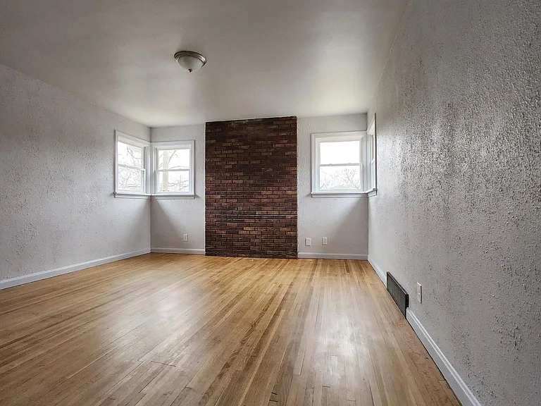 917 Ridge Rd NW — Photo 10