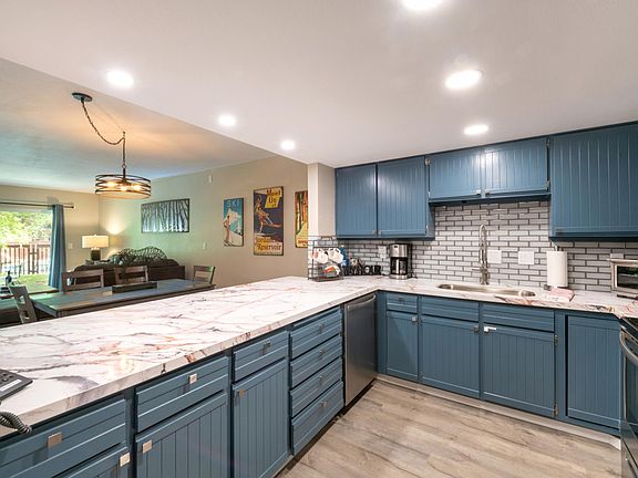 5th image of 950 Park Ave #110