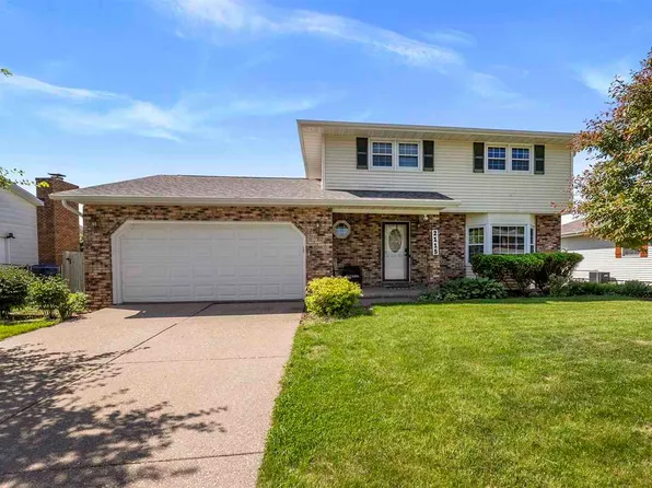 2115 W 31st St, Davenport, IA 52804