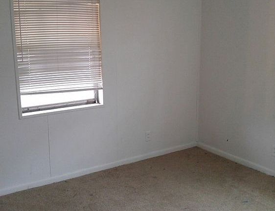 3rd image of 8340 E 42nd St