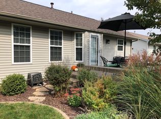 1801 Autumn Ridge Dr, Urbana, IL 61802