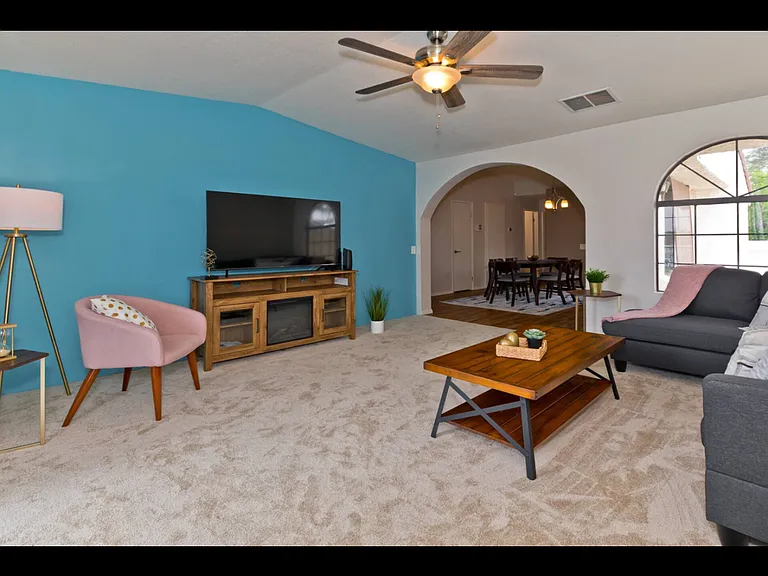 505 S Farrell Dr #S118 — Photo 10