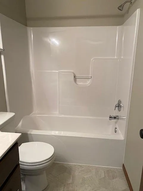 3 bed, 1790 sqft, $2,150 — Photo 4