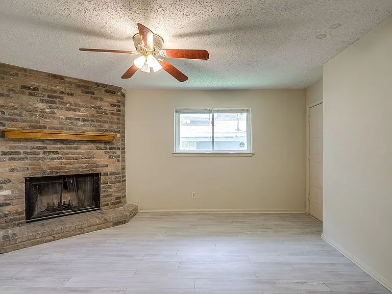 127 Allencrest Dr — Photo 35