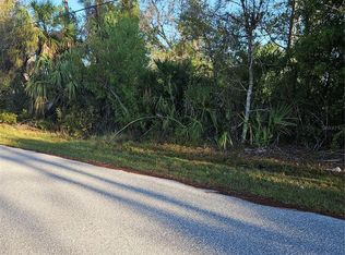 Namiot Cir #5, North Pt, FL 34288