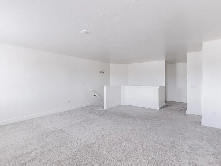 1889 E Honeycomb Dr — Photo 39