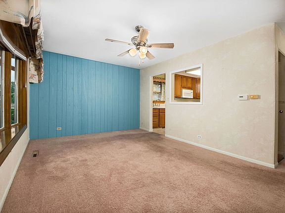 4th image of 308 N William St