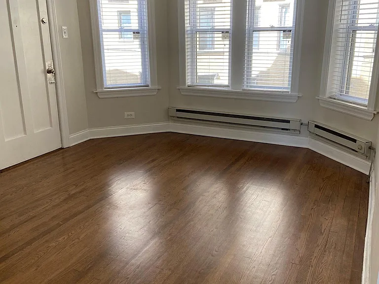 3817 N Greenview Ave #STUDIO — Photo 7