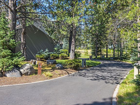 2nd image of 57701 Cottonwood Ln