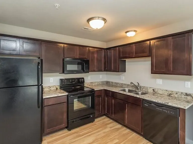 Village at Maple Bend Townhomes — Photo 12