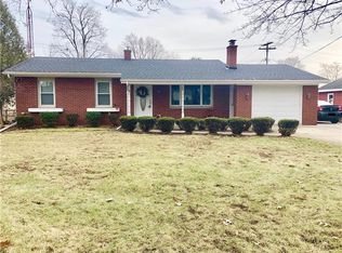 2812 Riverside Dr, Port Huron, MI 48060