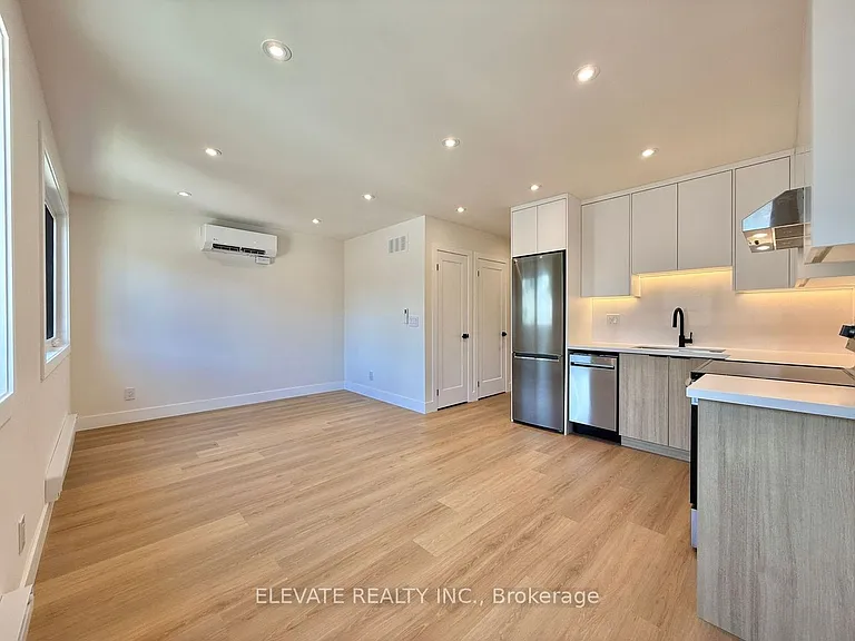 275 Mortimer Ave #C — Photo 2