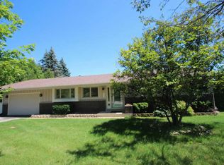 7010 N 124th St, Milwaukee, WI 53224