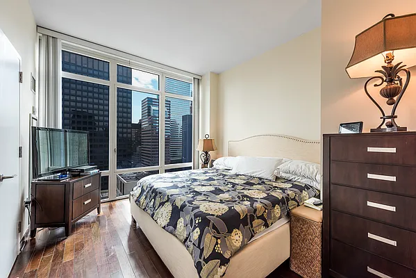 Rented by RE/MAX Midtown | media 51