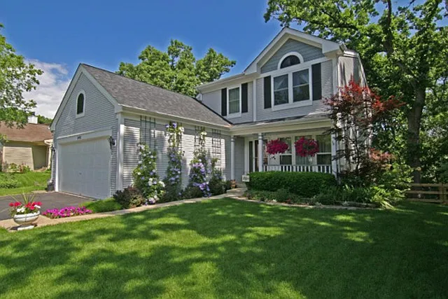 2492 Bridle Cir photo 1