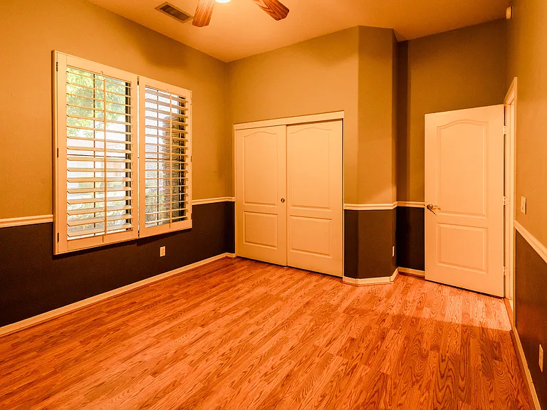 462 W Carob Dr — Photo 18