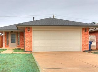 2557 N Lynn Ln, Oklahoma City, OK 73120