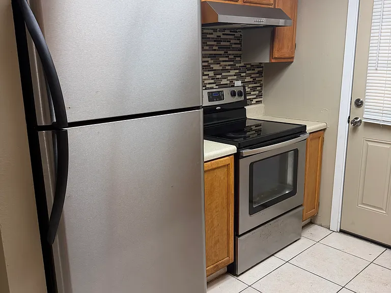 202 Zoller St #216 — Photo 3