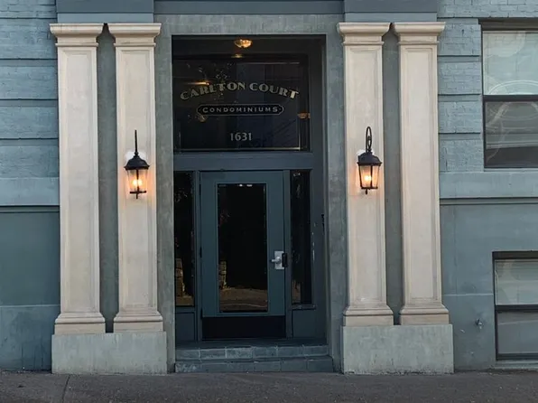 1631 NW Everett St APT 102, Portland, OR 97209