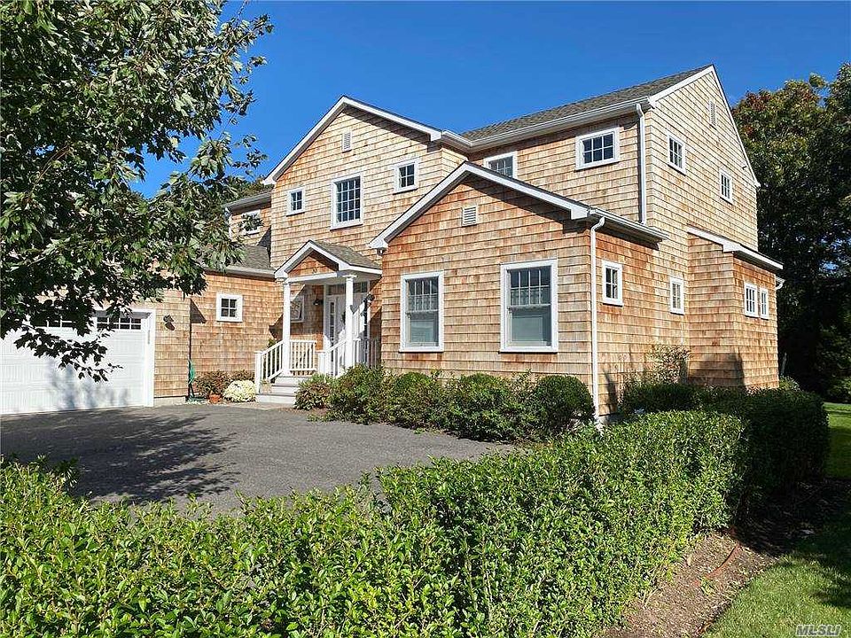 1st image of 30 Jessups Landing Ct