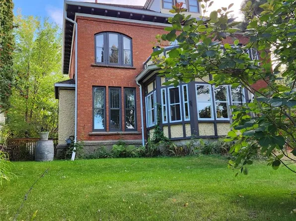 313 19th STREET W, Prince Albert, SK S6V 4C8