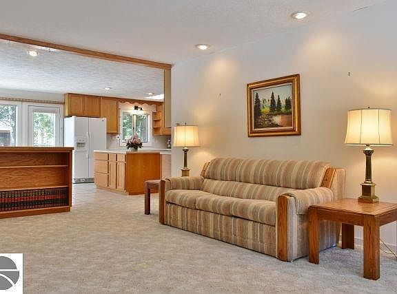 5th image of 13551 N Knollwood Dr