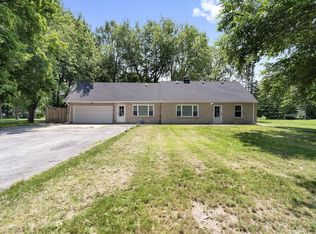 10005 W Beechwood Ave, Milwaukee, WI 53224