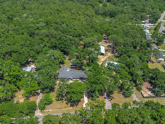 3rd image of 5225 Louvinia Dr