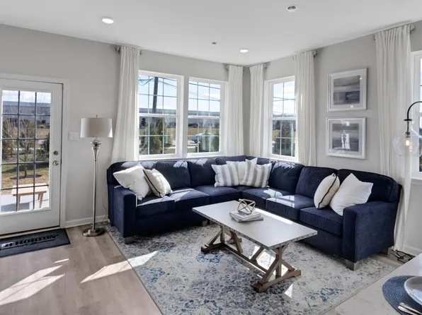 29 Alexander Way, Westampton, NJ 08060