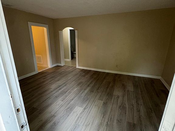 3rd image of 273 Day Ave