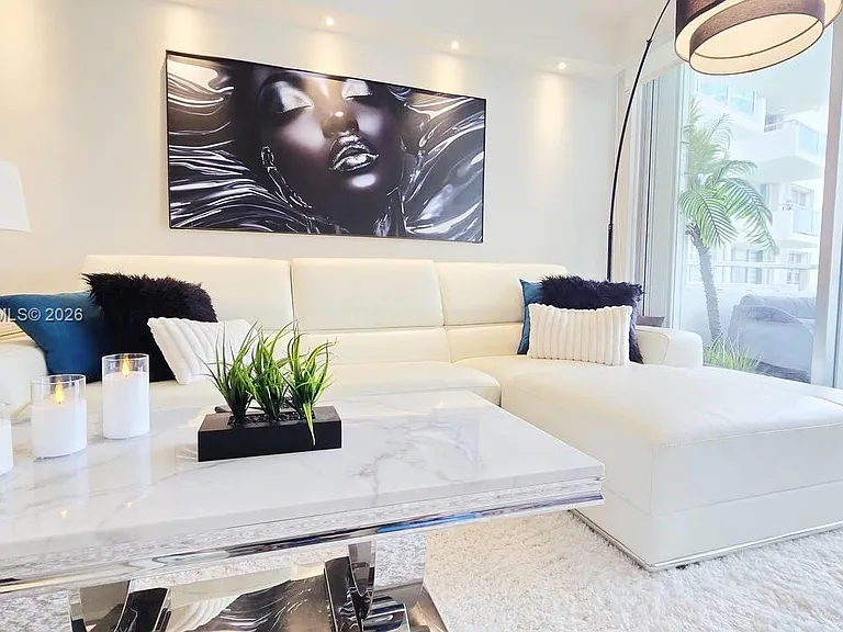 5151 Collins Ave #726 — Photo 10