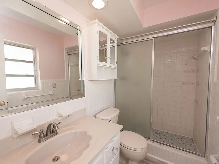 508 Poinsetta Blvd — Photo 40