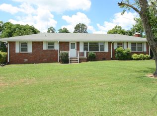 712 Castle Heights Ave, Lebanon, TN 37087